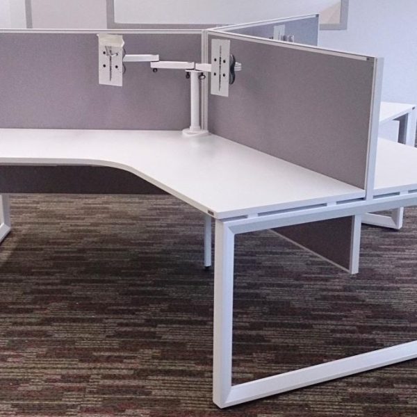 Eclipse® Prism Steel Framed 120° 3 desk pod - BMDPODWS